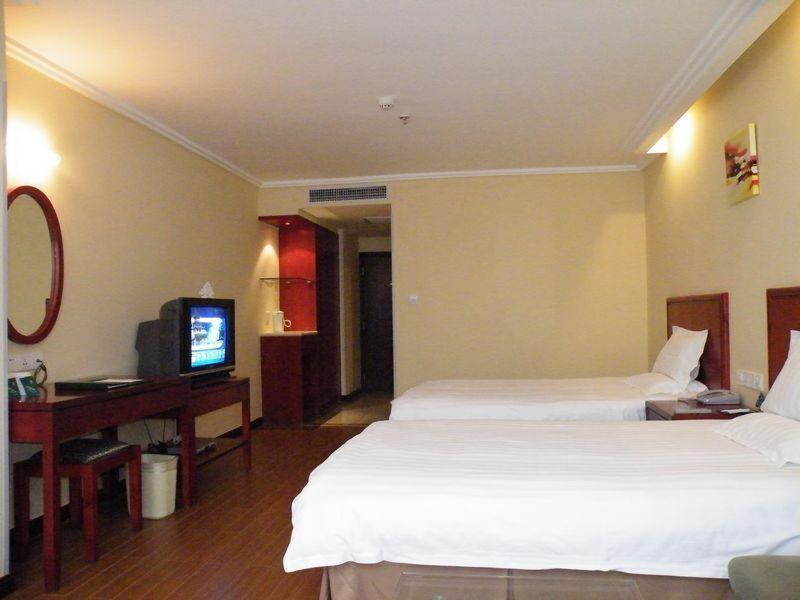 Greentree Inn Guiyang Penshuichi Business Hotel Habitación foto